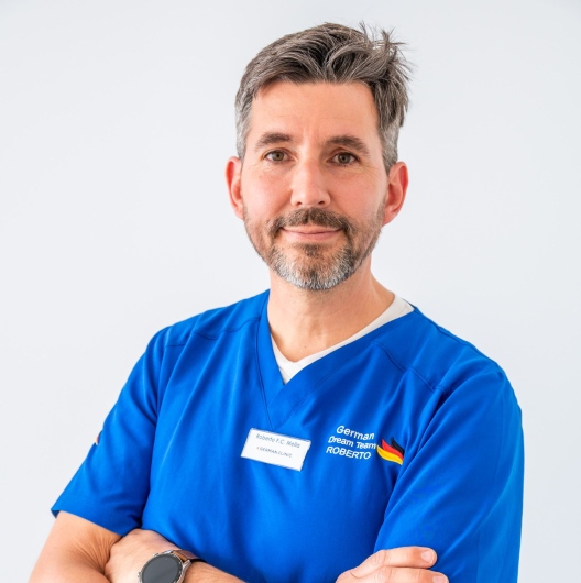 Dr Roberto Mella
