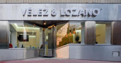 Velez & Lozano