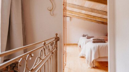 Mettaformo Retreats