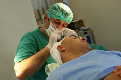 Avrupa Saç Ekimi Clinic