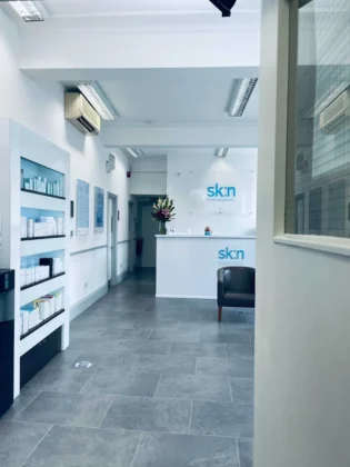 sk:n Manchester Albert Square