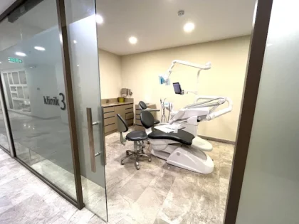Melan Clinic
