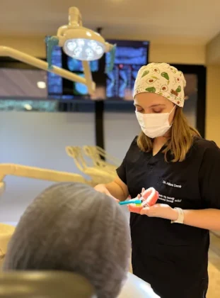 Melan Clinic