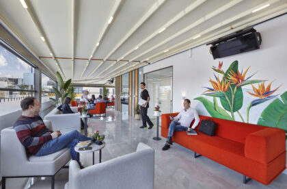 UltimaDent Clinic UltimaDent Clinic