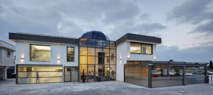 UltimaDent Clinic UltimaDent Clinic