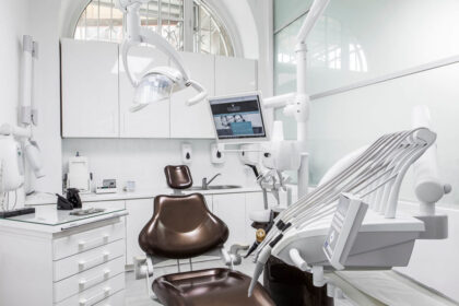 White Drawer Clinic
