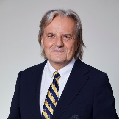 40kQ_Lrv_400x400 Marek Filipek