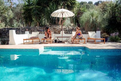 Mettaformo Retreats