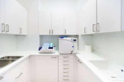 Warsaw Dental Academy – Implantologia i Stomatologia Estetyczna
