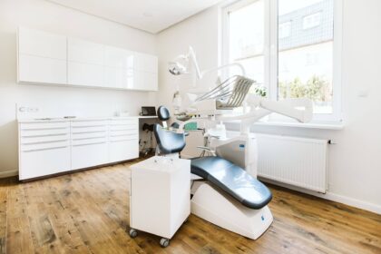 Warsaw Dental Academy – Implantologia i Stomatologia Estetyczna