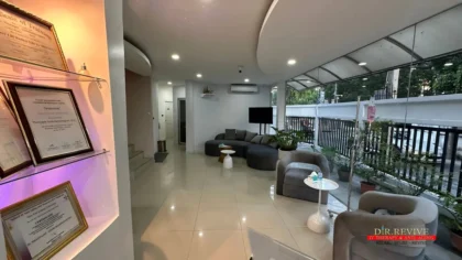 DR.REVIVE IV Therapy & Anti-Aging Clinic (Ari Branch)