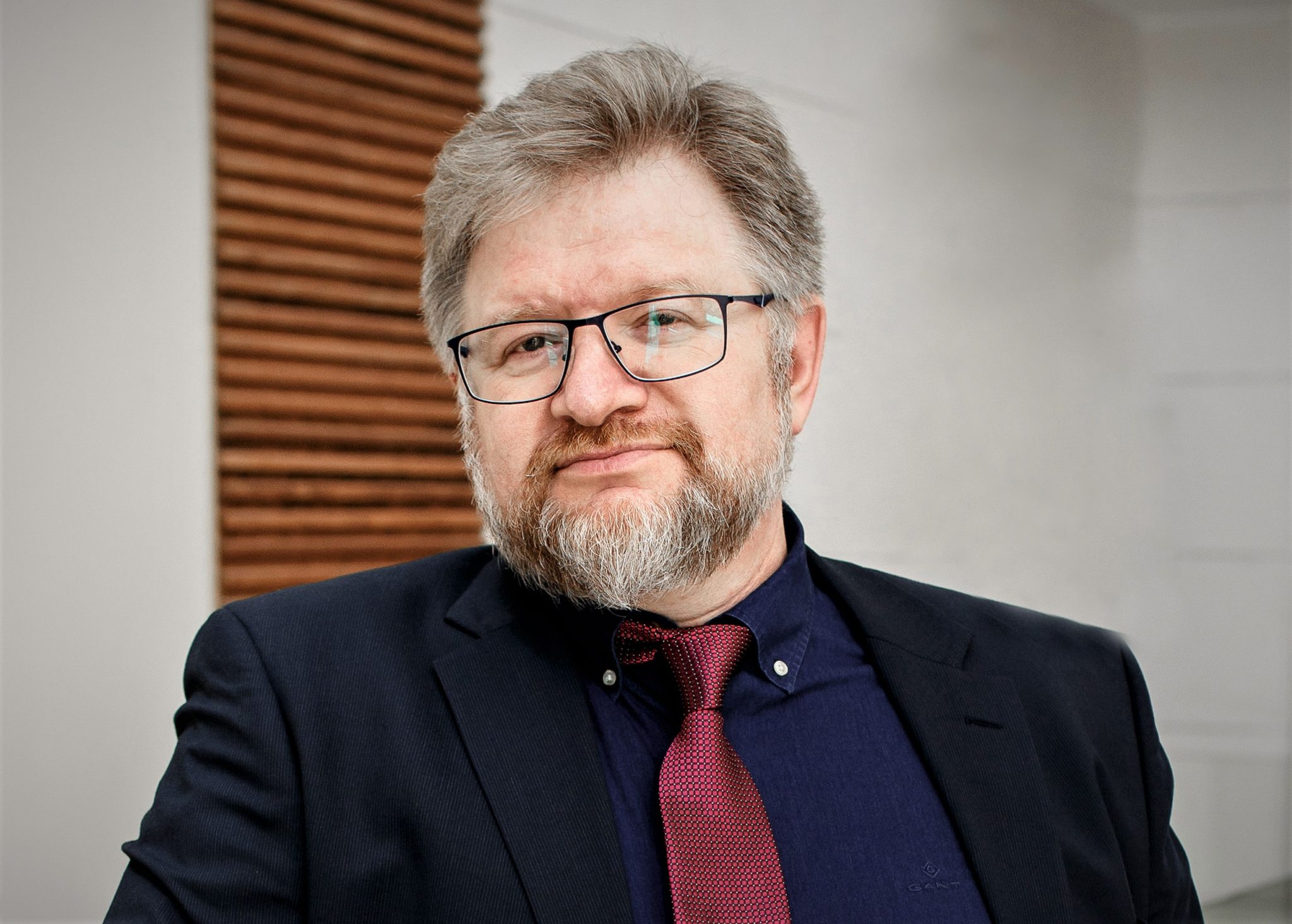 6O5A0960-1-2048×1465 Michael Krasnoshtein