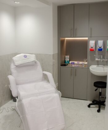 Thérapie Clinic – Liverpool