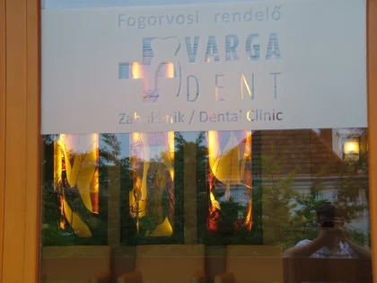 Varga Dent