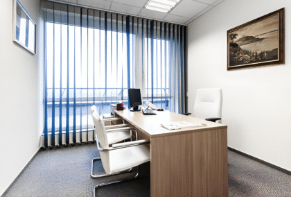 Dr. Molnar Clinic