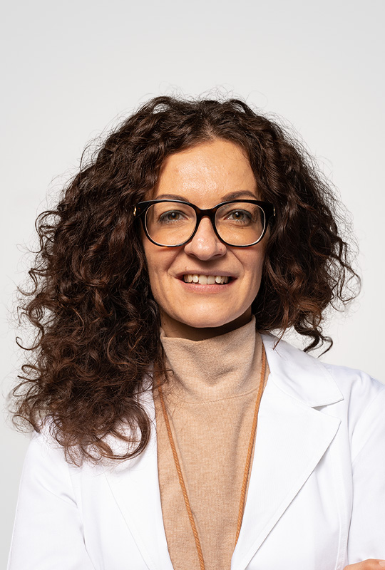 Dr.-Sipos-Aniko Aniko Sipos