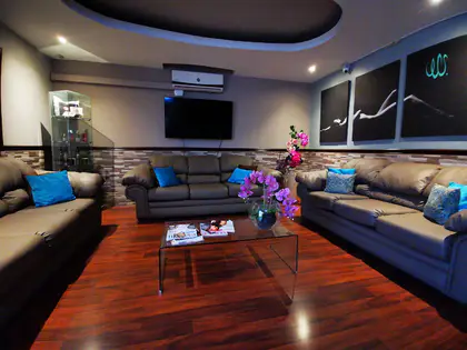 Universal Plastic Surgery Universal Plastic Surgery