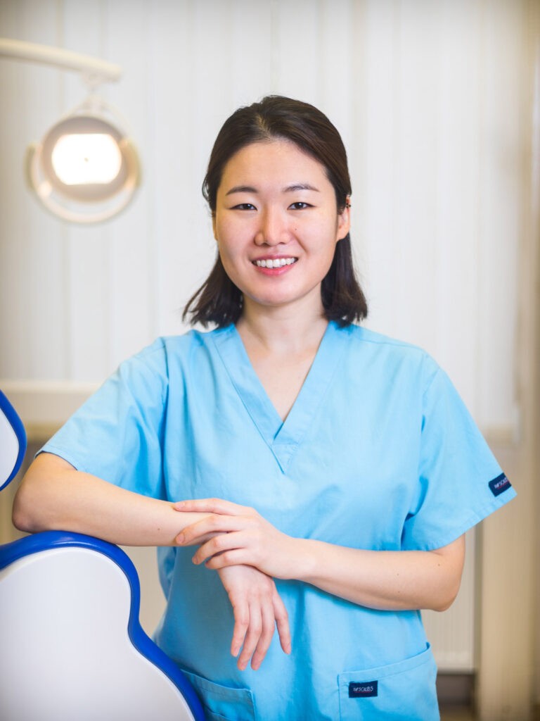 Dentium Implant Center