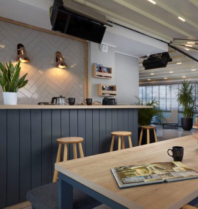 UltimaDent Clinic UltimaDent Clinic