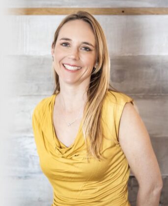 Dr. Kristelle Lusby
