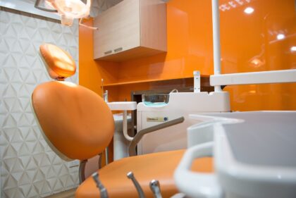 Siam Station Dental Clinic