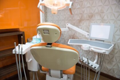 Siam Station Dental Clinic