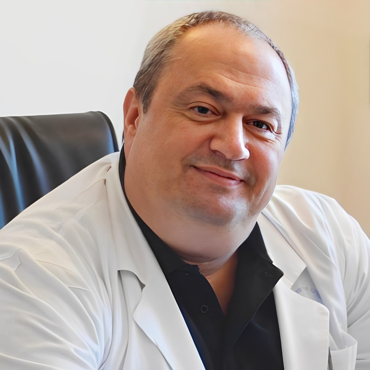 doktor-fredi-aviv Fredi Aviv