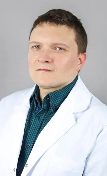 dr.jakub-ciecierski-kcm-clinic Jakub Ciecierski