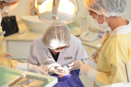 Thonglor Dental Hospital