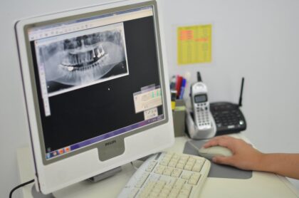 Thonglor Dental Hospital