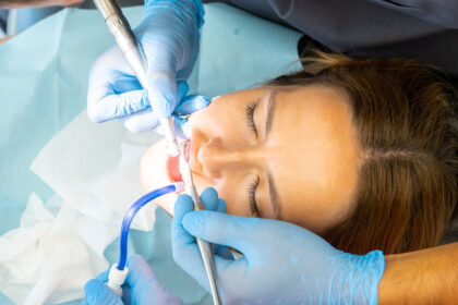 UltimaDent Clinic UltimaDent Clinic