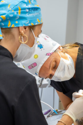 UltimaDent Clinic UltimaDent Clinic