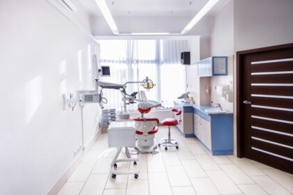 DENTAL CARE & IMPLANT CENTER