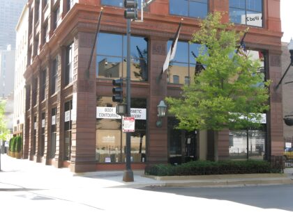 The Aesthetic Institute of Chicago – Brian M. Braithwaite