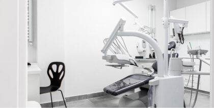 White Drawer Clinic