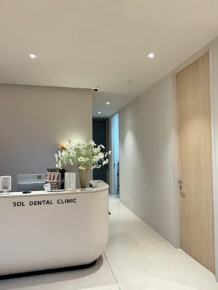 SOL Dental Clinic (Bangkok, Thailand)