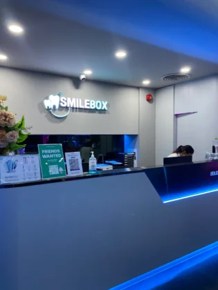 SmileBox Dental Clinic – Thonglor, Sukhumvit Branch