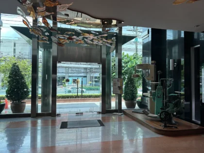 Thantakit International Dental Center
