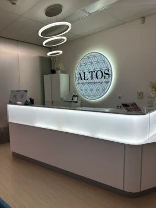 Altos Clinic