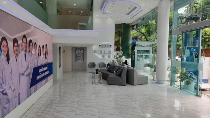 Thonglor Dental Hospital
