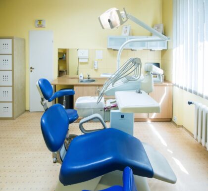 DENTAL CARE & IMPLANT CENTER