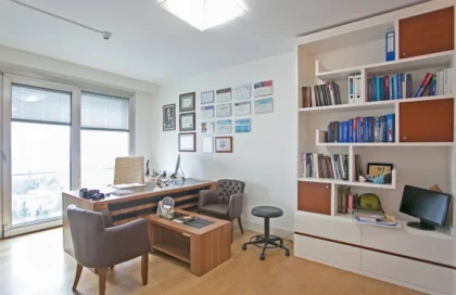 Dr. İlker Manavbaşı Clinic