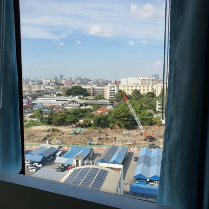 Yanhee International Hospital