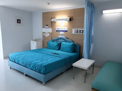 Yanhee International Hospital