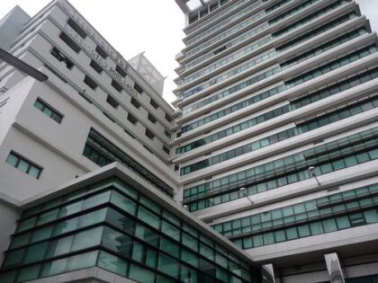 Yanhee International Hospital