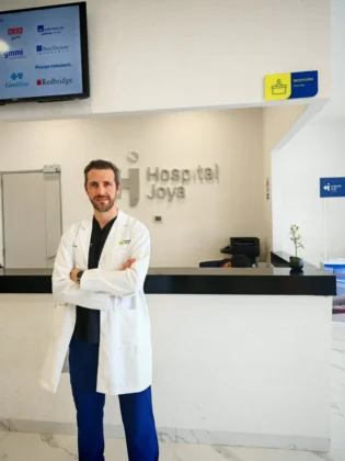 Dr. Enrique Pliego Private Practice