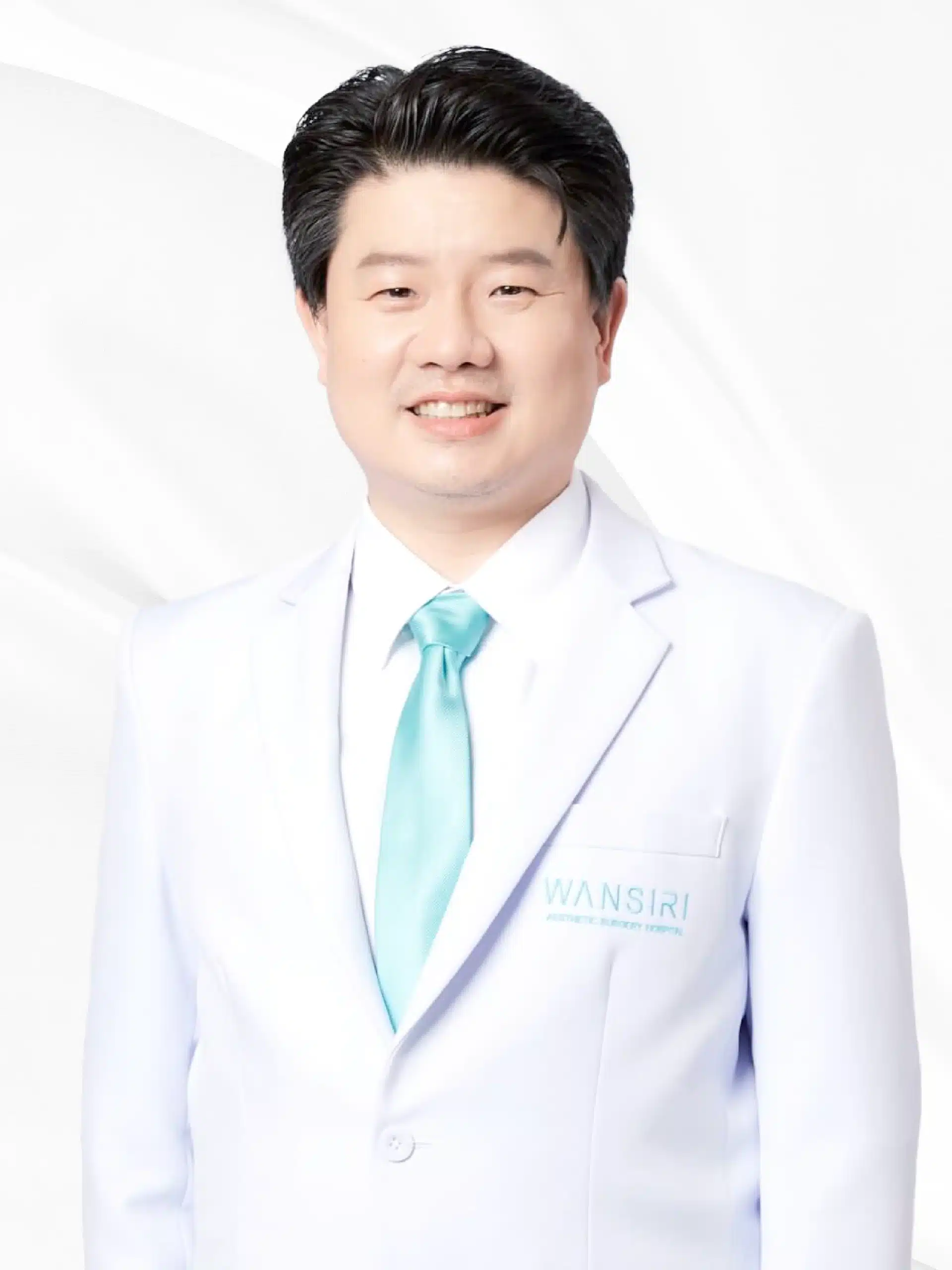 LAW-07-1-scaled Weerayut Weerapakorn
