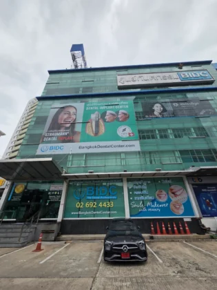 Bangkok International Dental Center