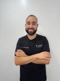 завантаження (8) Luis Amador
