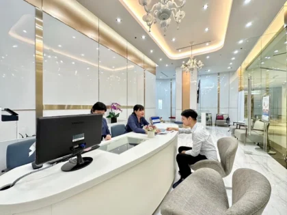 Dental Signature at Siam Paragon